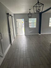 430 NW 60th Ave in Miami, FL - Building Photo - Building Photo