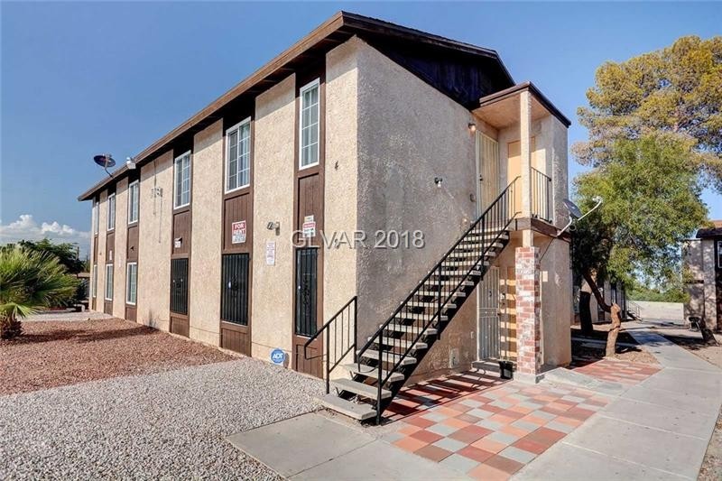 Covington Apartments in Las Vegas, NV - Building Photo