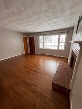 5680 Meadowcrest St in Hollins, VA - Building Photo - Building Photo