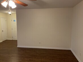 7005 Sunman Rd in Charlotte, NC - Foto de edificio - Building Photo