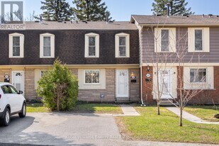 660 Grey St in Brantford, ON - Building Photo