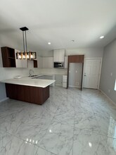 905 W 8th St in Mission, TX - Building Photo - Building Photo
