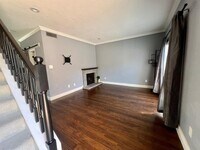 1023 Fountain View Dr photo'