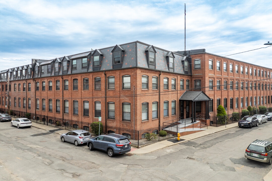 Mellen Bray House in Quincy, MA - Building Photo