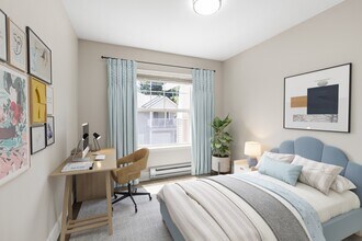 Bradley Park Apartments in Puyallup, WA - Building Photo - Building Photo