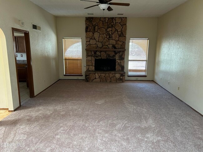 419 El Camino Dr in El Paso, TX - Building Photo - Building Photo