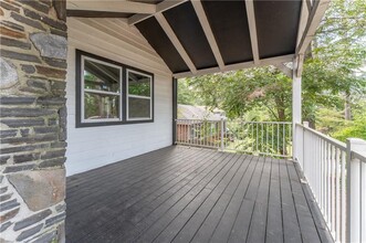 2711 Glenwood Ave SE in Atlanta, GA - Building Photo - Building Photo