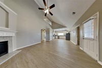 30307 Emerson Creek Dr in Spring, TX - Foto de edificio - Building Photo