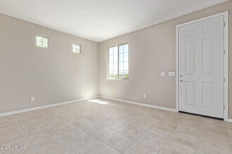 8804 W Marshall Ave in Glendale, AZ - Building Photo - Building Photo
