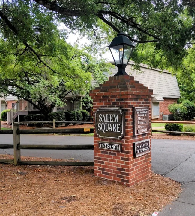 property at 3814 Country Club Rd