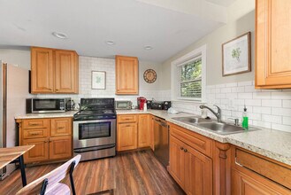 105 W Clifton Ave in Cincinnati, OH - Building Photo - Building Photo