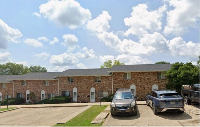 property at 2031 Scenic Dr