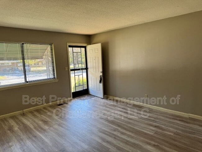 2187 Dugan St in Chattanooga, TN - Building Photo - Building Photo