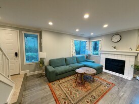 34736 Tuxedo Cmn in Fremont, CA - Building Photo