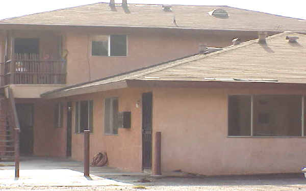 16947 Reed St in Fontana, CA - Building Photo - Building Photo