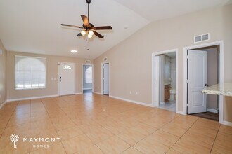 529 Basil Ct in Kissimmee, FL - Foto de edificio - Building Photo