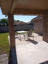 11 Frontier Dr in Edinburg, TX - Building Photo - Building Photo