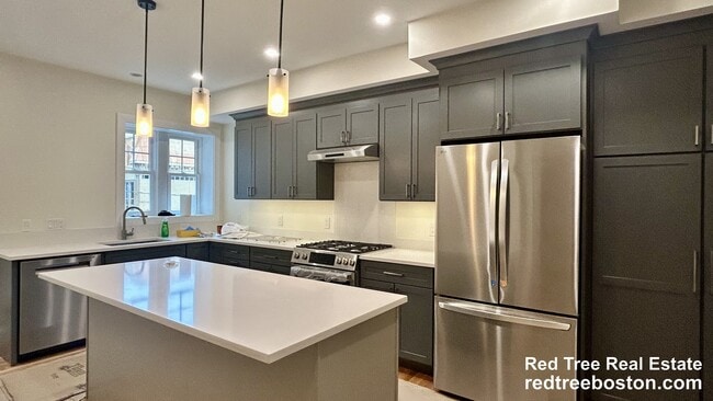 10 Dwight St, Unit 2, Unit 2