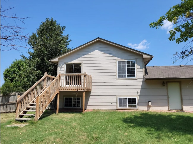 2539 E Egret Flight Ct in Park City, KS - Building Photo - Building Photo