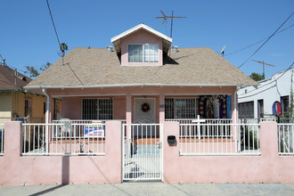 1817 S Catalina St in Los Angeles, CA - Building Photo - Building Photo