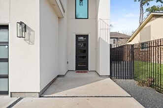 1425 Adkins Rd in Houston, TX - Building Photo - Building Photo