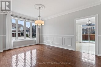 2154 Kingsridge Dr in Oakville, ON - Building Photo - Building Photo