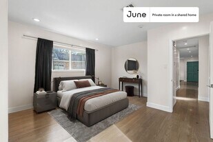 Room in Shared 4 bed/2 bath home in Los Angeles, CA - Building Photo