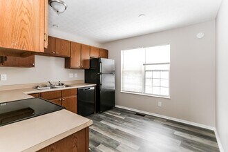 2980 Blue Moon Dr in Columbus, OH - Building Photo - Building Photo