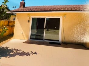 4076 Mira Costa St in Oceanside, CA - Building Photo - Building Photo