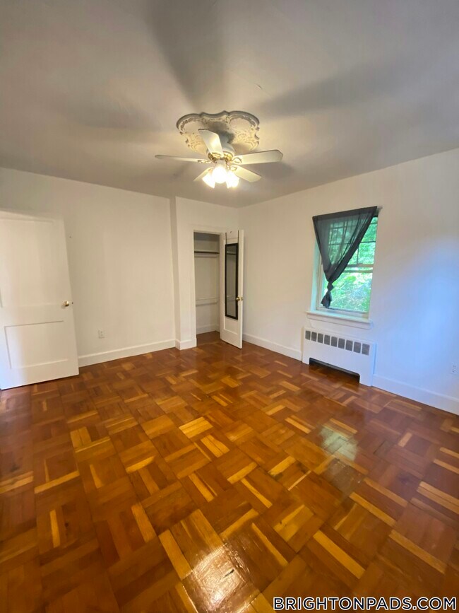 35 Brock St in Boston, MA - Building Photo - Building Photo