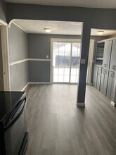 53 E Siebenthaler Ave in Dayton, OH - Building Photo - Building Photo