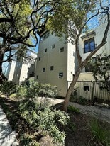 2713 Crawford St in Houston, TX - Building Photo