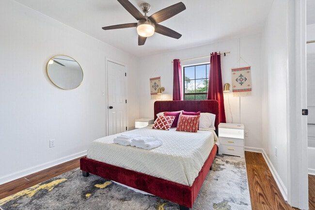 1338 Nylic St in Tallahassee, FL - Building Photo - Building Photo
