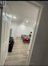 7 Archimedes Ct in Toronto, ON - Building Photo - Building Photo