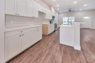 9414 Caddo Rd in Houston, TX - Building Photo - Building Photo