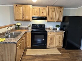 4816 US-441 in Lake City, FL - Building Photo