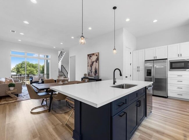 property at 5910 Val Verde St