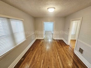 3717 Cambridge Ave in Maplewood, MO - Building Photo - Building Photo