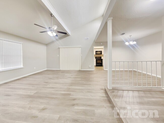 16307 Bird Dog Ct in Missouri City, TX - Foto de edificio - Building Photo