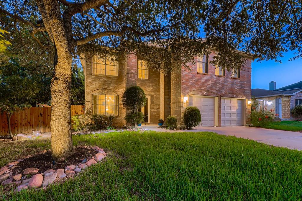 312 Brentwood Dr in Leander, TX - Building Photo