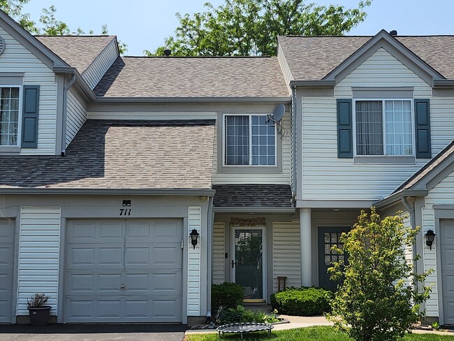 property at 711 Blossom Ct