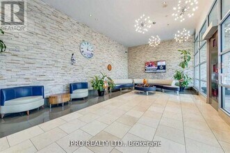 3939-3939 Duke of York Blvd in Mississauga, ON - Building Photo - Building Photo