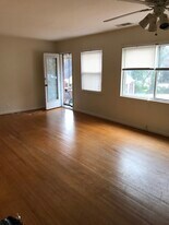 1101 University Dr NE