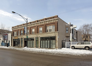 6334-6340 N Clark St in Chicago, IL - Building Photo - Building Photo