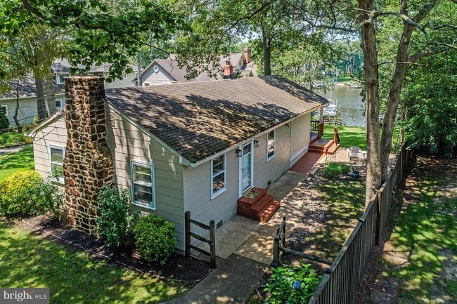 242 Beachwood Rd in Pasadena, MD - Building Photo - Building Photo