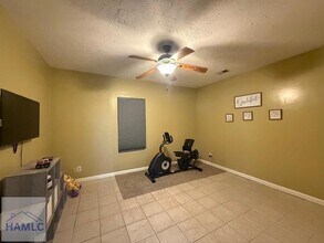 619 Olmstead Dr, Unit 818 in Hinesville, GA - Foto de edificio - Building Photo