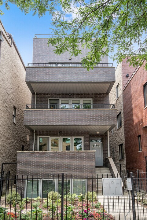 918 N Wood St in Chicago, IL - Building Photo