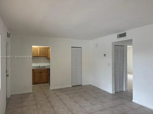 241 SE 9th Ave, Unit 105 in Pompano Beach, FL - Foto de edificio - Building Photo