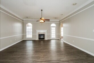 5363 Autumn Forrest Dr in Memphis, TN - Building Photo - Building Photo