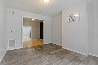 179 Elk St in Albany, NY - Building Photo - Building Photo